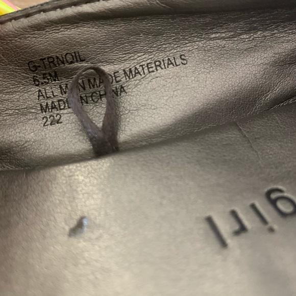 Madden Girl Flats - Picture 6 of 7